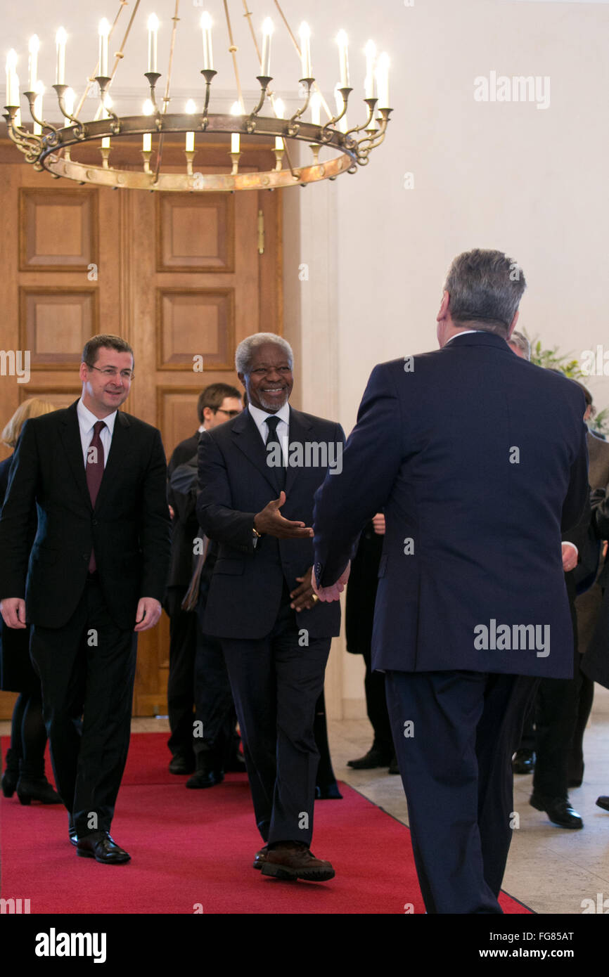 Gauck répond à Annan Banque D'Images