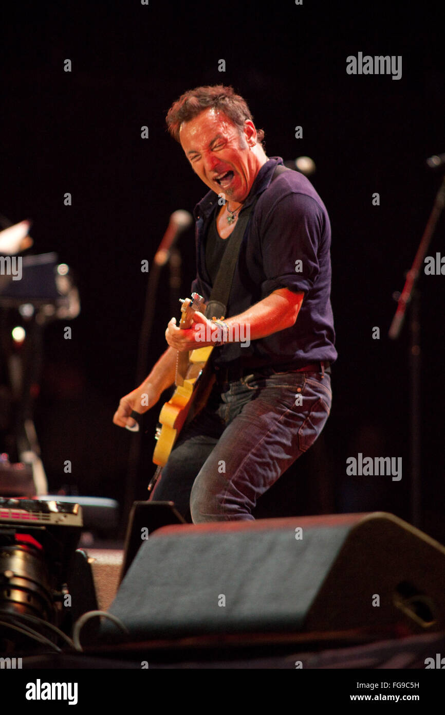 Bruce Springsteen et le E Street Band, pyramide festival de Glastonbury en 2009,l'étape. Somerset, Angleterre, Royaume-Uni. Banque D'Images