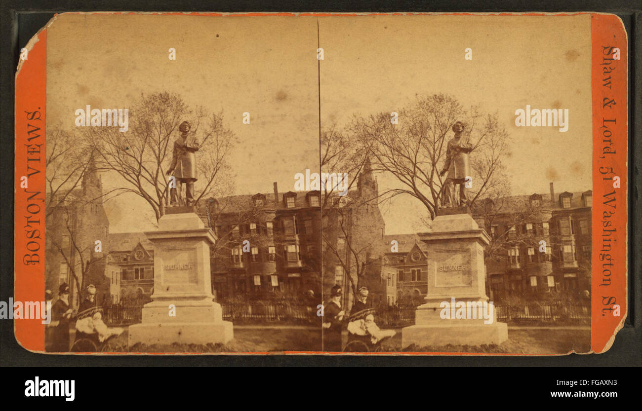 Une photographie de Shaw & Lord capturant la statue de Charles Sumner, commémorant l'abolitionniste et sénateur américain, soulignant les détails de la sculpture. Banque D'Images Une photographie de Shaw & Lord capturant la statue de Charles Sumner, commémorant l'abolitionniste et sénateur américain, soulignant les détails de la sculpture. Banque D'Images
