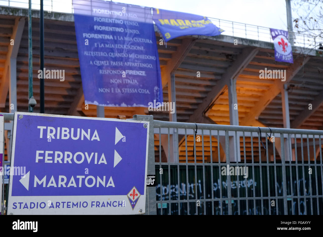 Vue extérieure du stade Artemio Franchi, Florence, Italie Banque D'Images