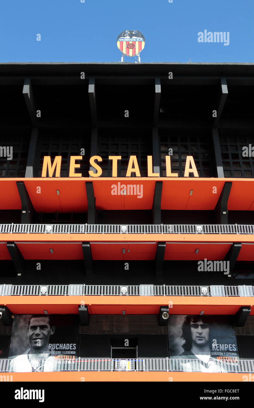 Vue extérieure de la Mestalla Stadium, domicile de l'espagnol La Liga side Valencia CF, Valence, Espagne. Banque D'Images