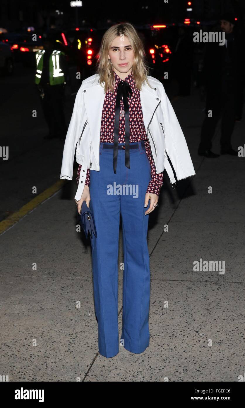 New York, NY, USA. 16Th Jun 2016. Zosia Mamet au fashion show pour Marc Jacobs Automne 2016 Fashion Show - New York Fashion Week, Park Avenue Armory, New York, NY 18 février 2016. © Andres Otero/Everett Collection/Alamy Live News Banque D'Images