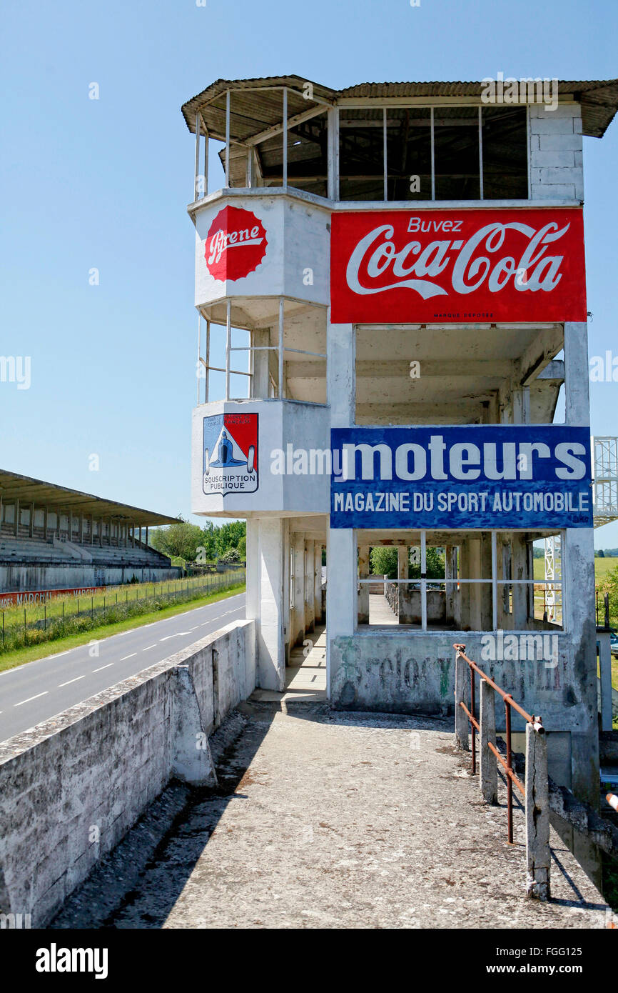 À bord d'une Porsche 911 T ( 1970 ) l'ensemble de la région. Banque D'Images