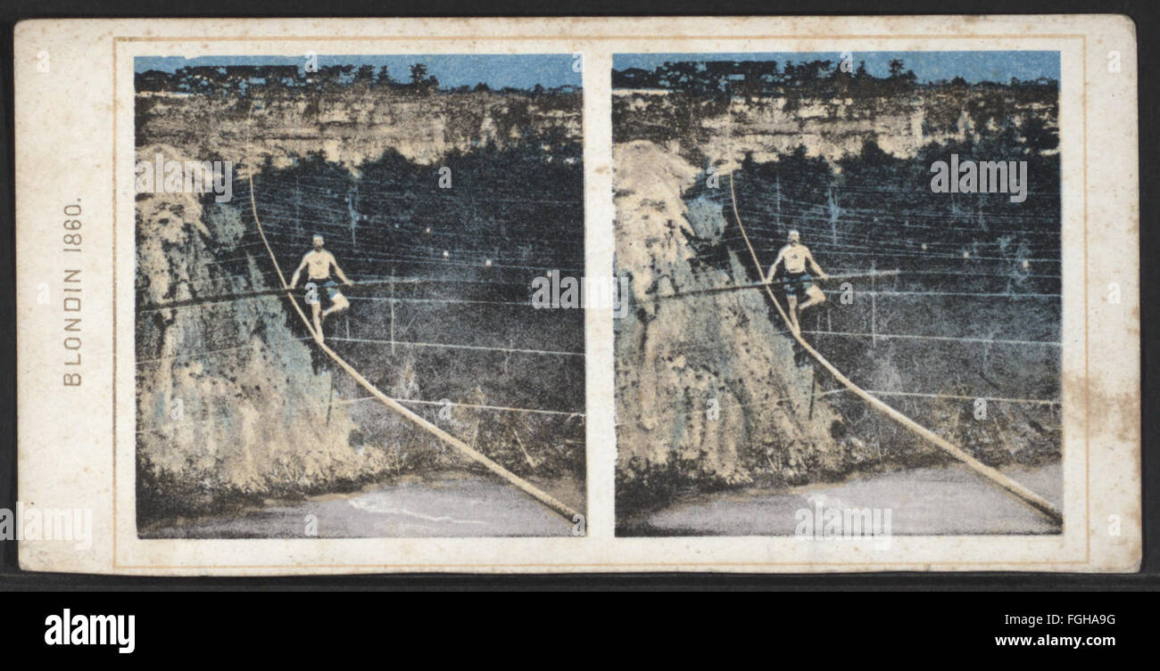 Blondin 1860. (Artiste funambule Blondin 'croix' au-dessus de la rivière.), de Robert N. Dennis collection de vues stéréoscopiques Banque D'Images