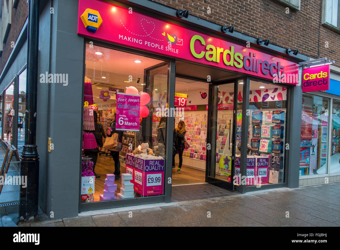 Direct Shop Carte Cartes Cartes de souhaits Grand magasin Banque D'Images