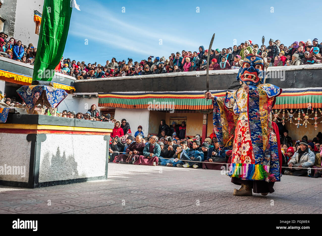 Danseuse en arène monastère Cham Banque D'Images