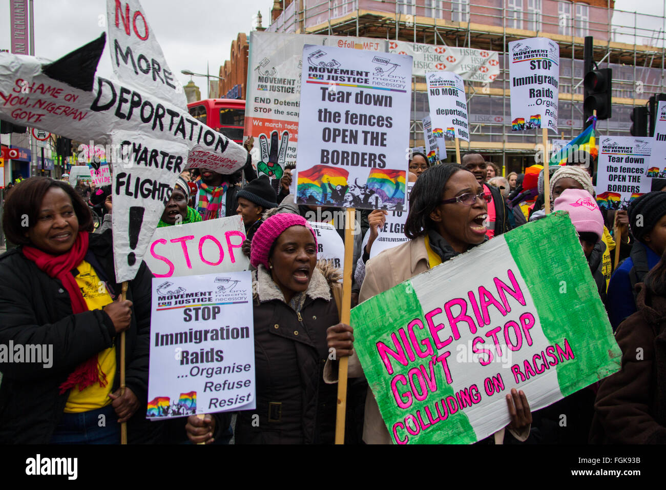 Peckham, Londres, 20 février 2016, des centaines ont défilé dans Peckham pour protester contre la politique britannique en matière de renvoi. Crédit : David Rowe/Alamy Live News Banque D'Images