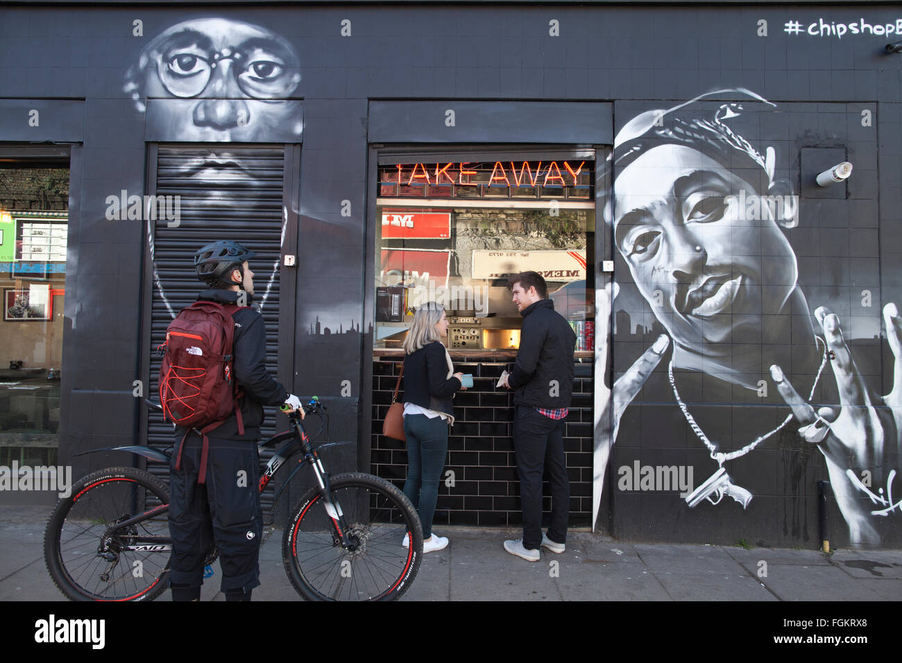 Chip Shop BXTN, Hip-hop et du poisson à thème friterie à Brixton, servant du poisson frais et des plats de fruits de mer, dans le sud de Londres, Angleterre, RU Banque D'Images