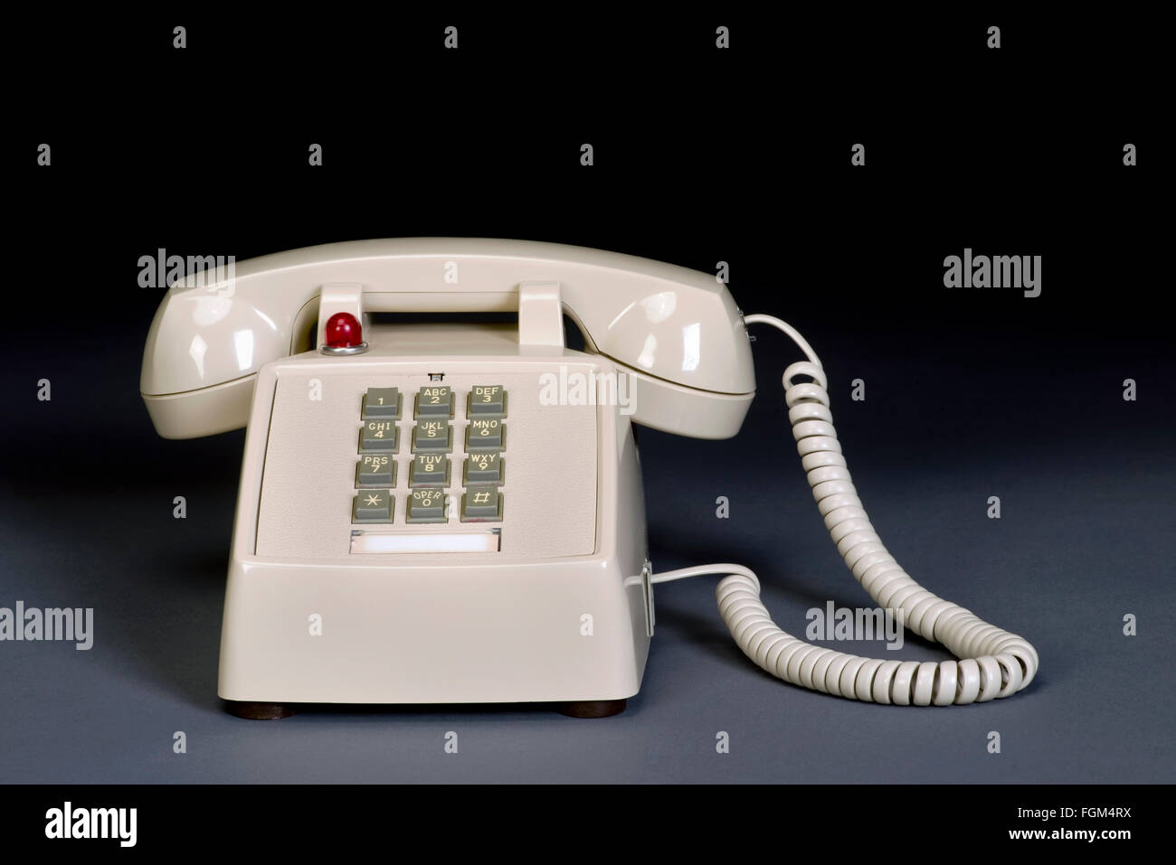 M'appeler avec cette hot line touth pad téléphone. Banque D'Images