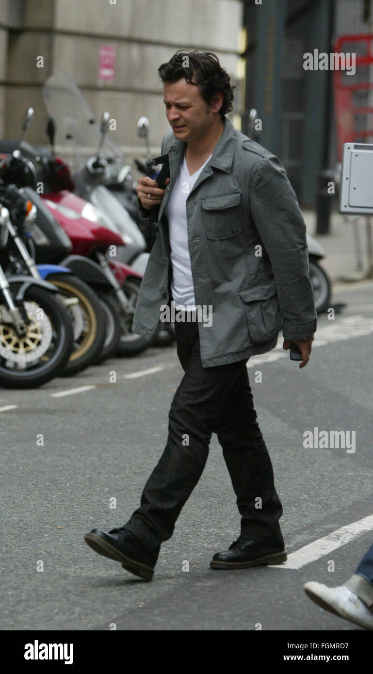 Chanteur James Dean Bradfield Banque De Photographies Et D images chanteur-james-dean-bradfield-banque-de-photographies-et-d-images