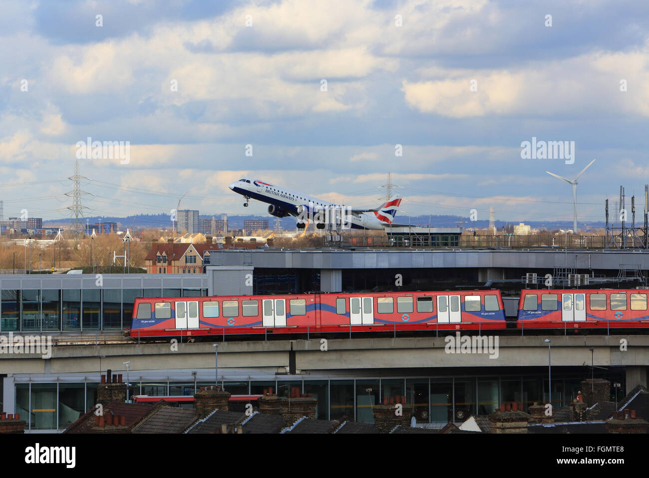 Le centre de transport de l'aéroport de London City, dans la région de Royal Docks, dans l'Arrondissement de Newham, dans l'Est de Londres, Angleterre, RU Banque D'Images