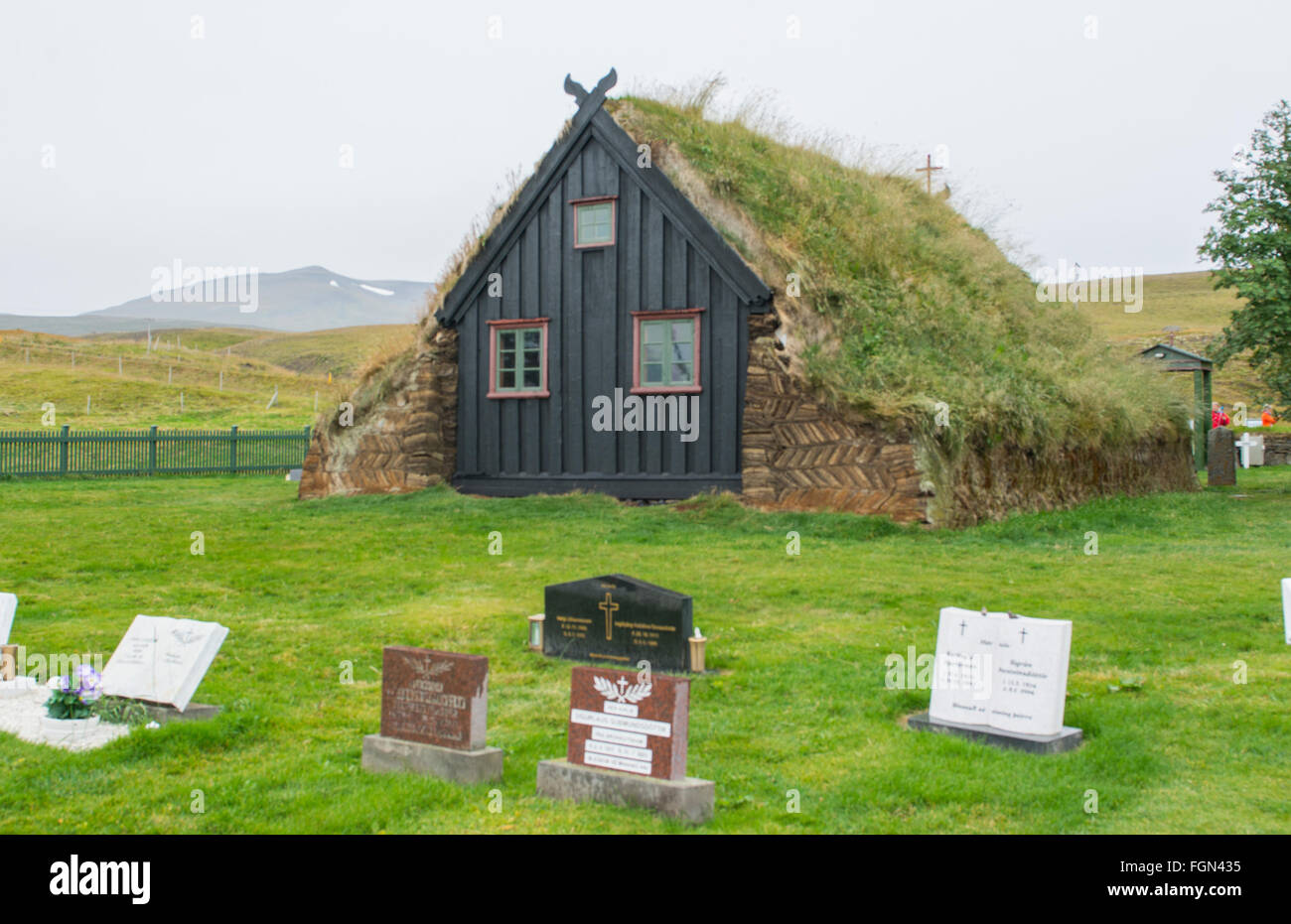 Vidimyrikirkia Islande près de Varmahlid dans le Nord de l'Islande et de l'église Église Vidimyri gazon l'un des plus beaux exemples d'une vieille église Banque D'Images