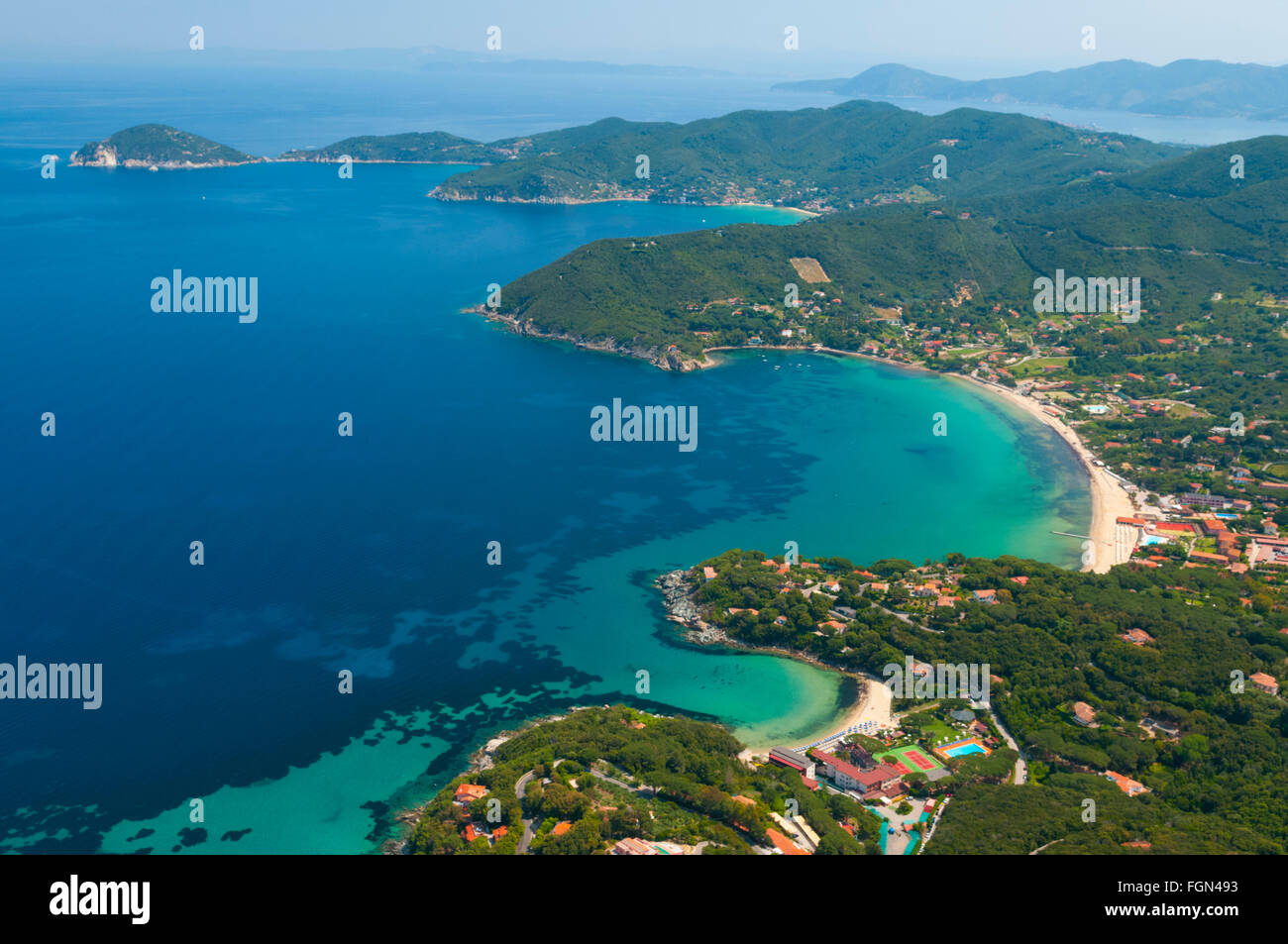 Italie, Toscane, île d'Elbe, Procchio (vue aérienne) Banque D'Images