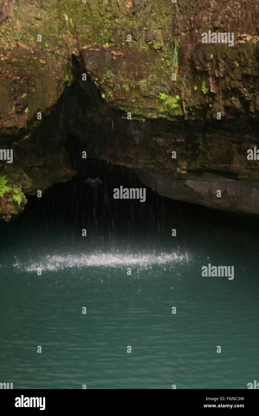 Grotte, cascade, calmante, pacifique, de l'eau Banque D'Images