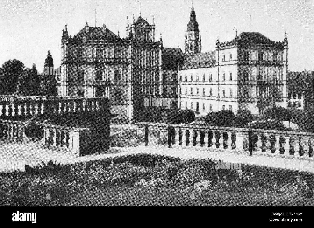 Géographie / Voyage, Allemagne, Coburg, Château d'Ehrenburg, vue extérieure, vers 1960, droits supplémentaires-Clearences-non disponible Banque D'Images