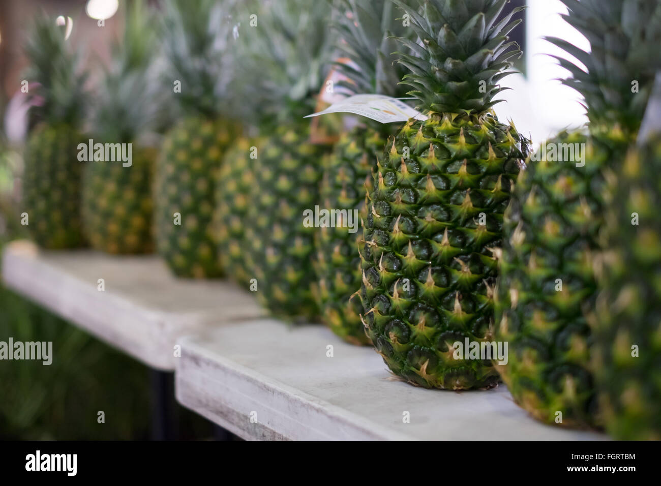 Les ananas en vente au marché de l'Est - Detroit, Michigan Banque D'Images