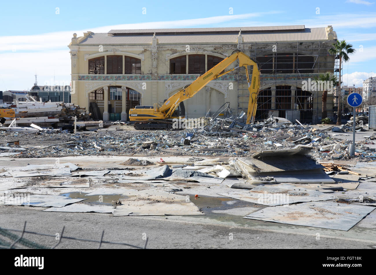 Vieux bâtiments à quai en cours de démolition, Valence Espagne Banque D'Images