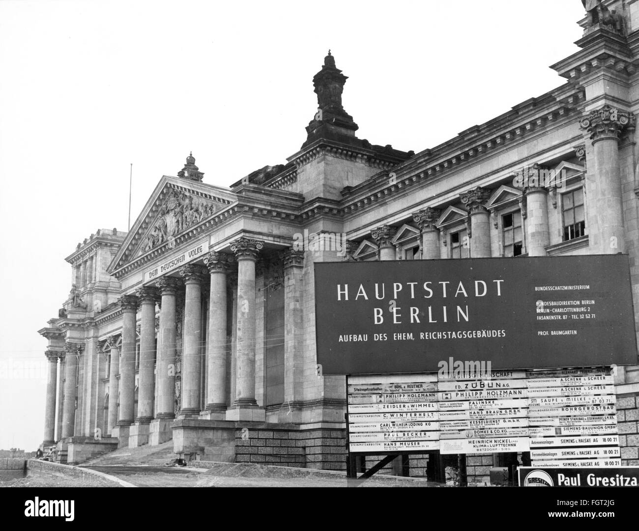 Géographie / Voyage, Allemagne, Berlin, Reichstag, Reichstag bâtiment, reconstruction sous la direction de Paul Baumgarten, vue extérieure, 1963, droits additionnels-Clearences-non disponible Banque D'Images
