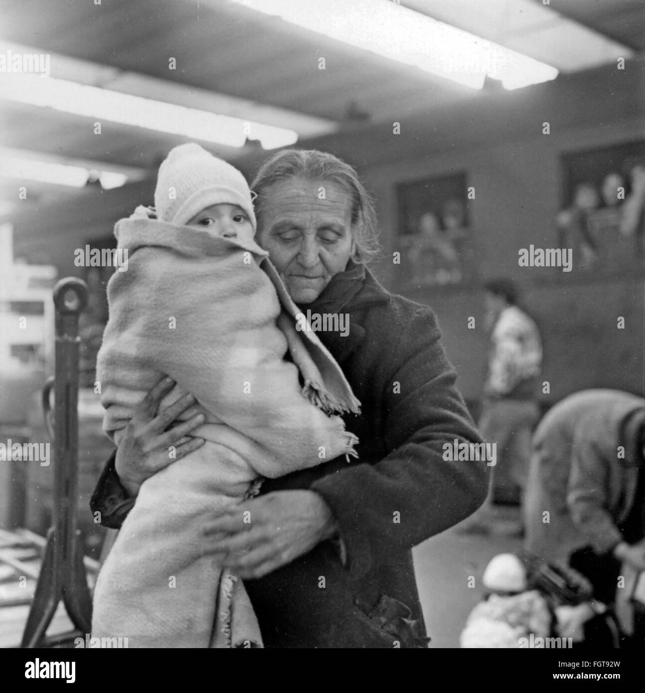 Géographie / Voyage, Allemagne, gens, arrivée de travailleurs étrangers yougoslaves et grecs, gare centrale, Munich, novembre 1965, droits supplémentaires-Clearences-non disponible Banque D'Images