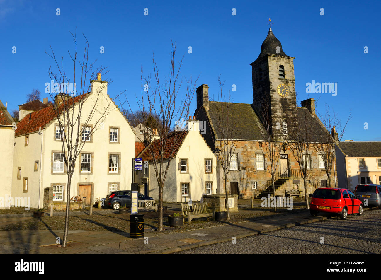 Maison de ville à la place principale de Burgh Royal de Culross, Fife, Scotland, UK Banque D'Images