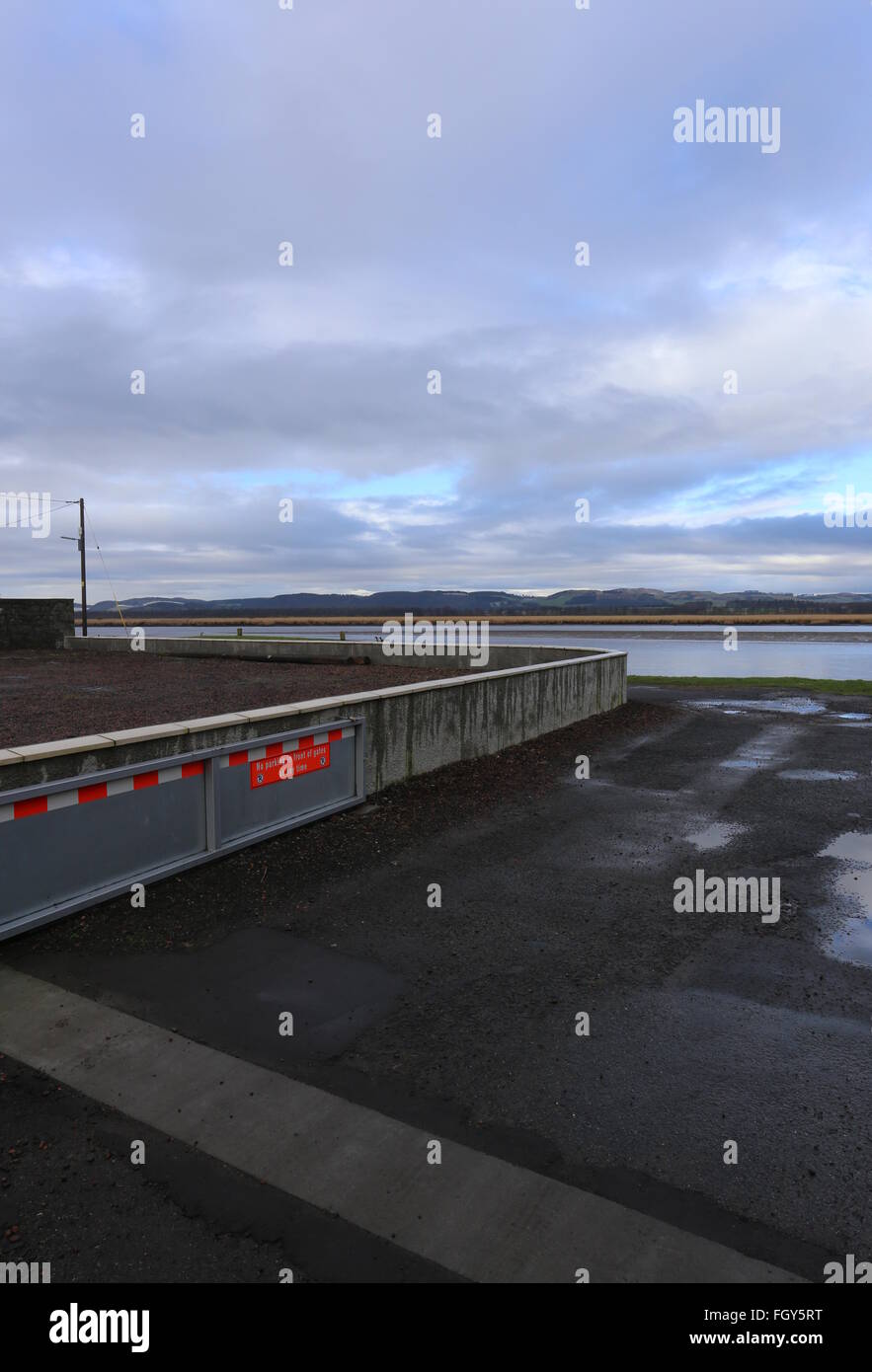 Newburgh Fife ecosse de défense contre les inondations février 2016 Banque D'Images