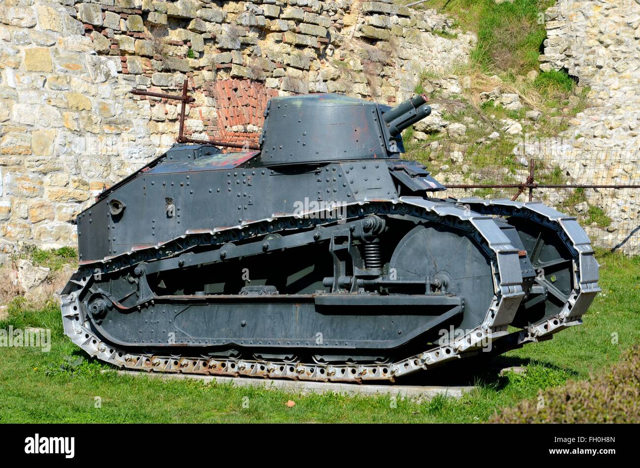 Le français Renault FT 17 char léger révolutionnaire de chenilles et musée militaire de Belgrade Serbie tourelle Banque D'Images