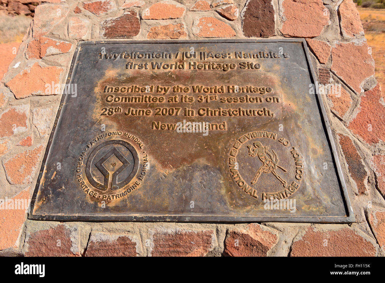 Plaque de l'Unesco à Twyfelfontein, UNESCO World Heritage Site, Damaraland, province de Kunene, Namibie, Afrique Banque D'Images