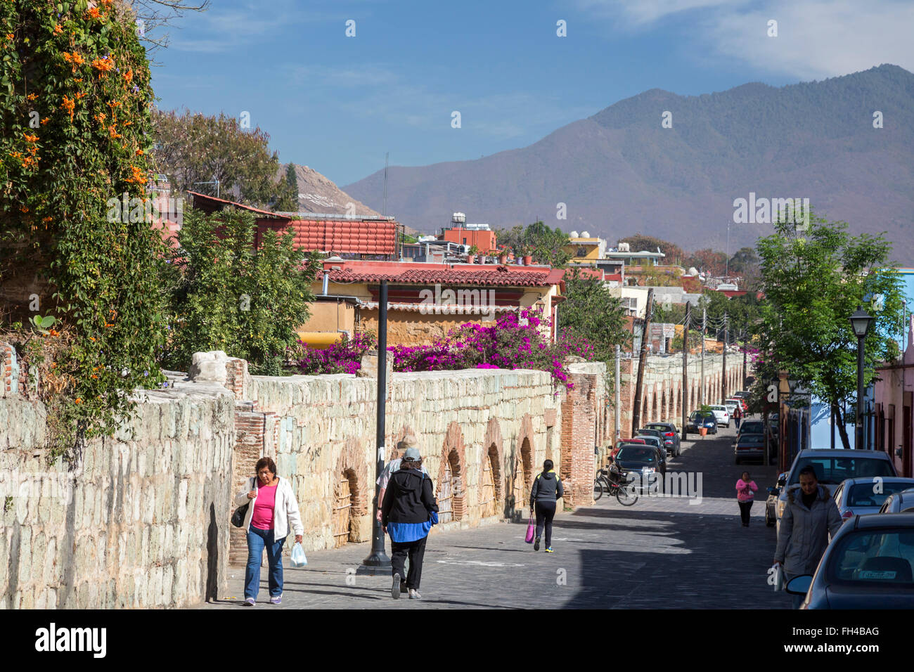 Oaxaca, Mexique - l'Arquitos (little arches) de Xochimilco, partie de l'ancien aqueduc San Felipe. Banque D'Images