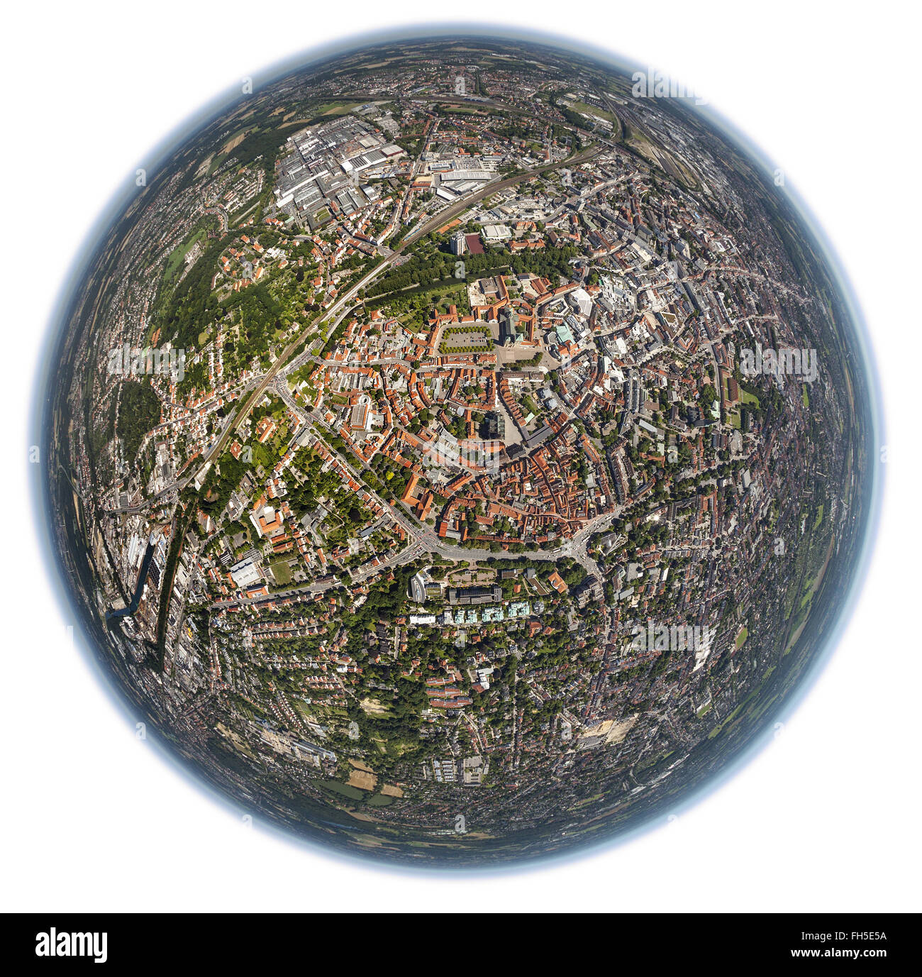 Vue aérienne, Eglise St Mary Vieille Ville, Osnabruck, Basse-Saxe, Allemagne, Europe, vue aérienne, les oiseaux-lunettes de vue, vue aérienne, Banque D'Images