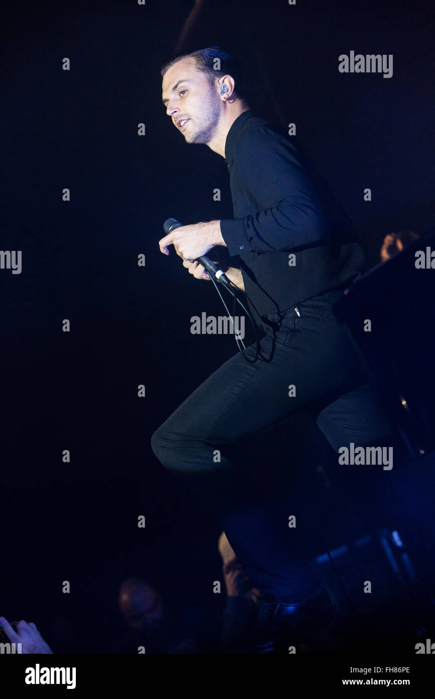 Milan Italie. 23 février 2016. Le duo anglais synthpop fait mal il se produit sur scène à music club Alcatraz pendant la tournée 'abandon' Credit : Rodolfo Sassano/Alamy Live News Banque D'Images