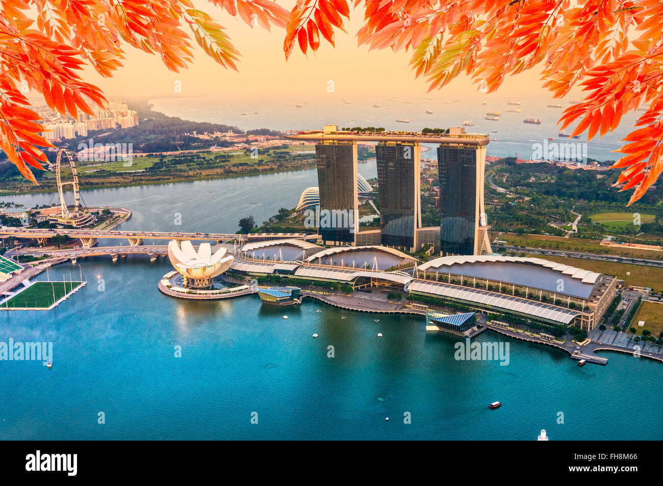 Grand angle de vue des toits de la ville de Singapour. Banque D'Images