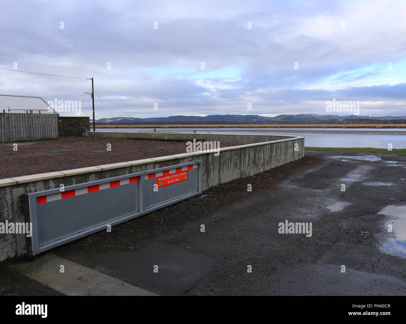 Newburgh Fife ecosse de défense contre les inondations février 2016 Banque D'Images