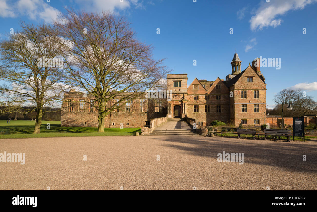 Rufford Abbey dans l'après-midi soleil Banque D'Images