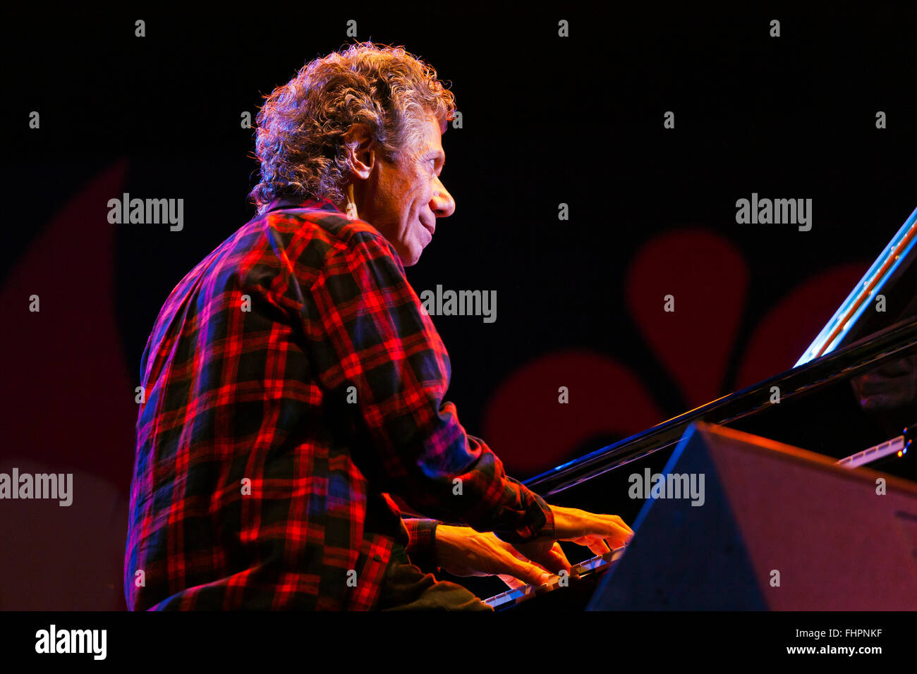 CHIC COREA effectue lors du 58e Festival de Jazz de Monterey, Californie Banque D'Images