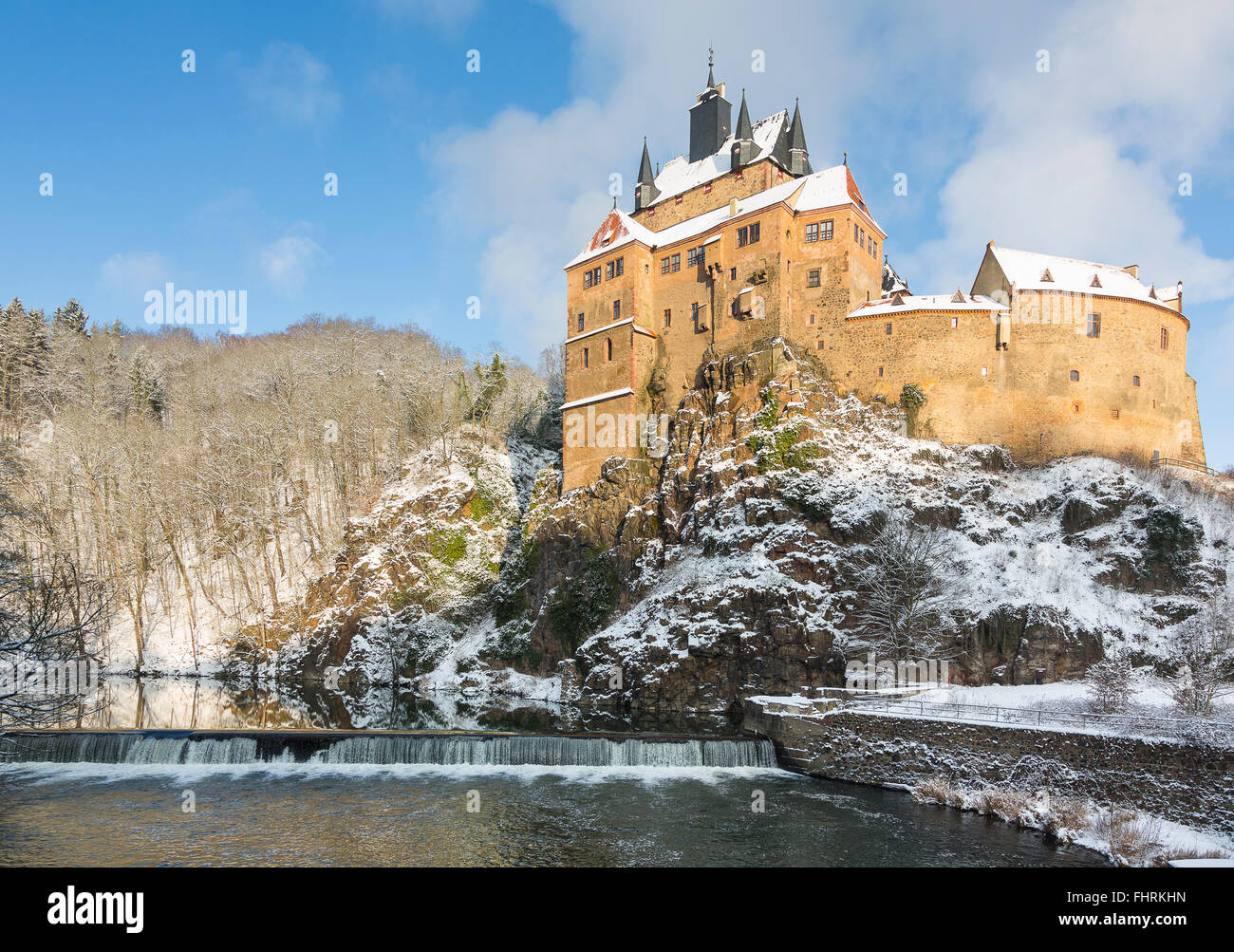 Château de la rivière Zschopau Kriebstein avec en hiver, Kriebstein, Centre de la Saxe, Saxe, Allemagne Banque D'Images