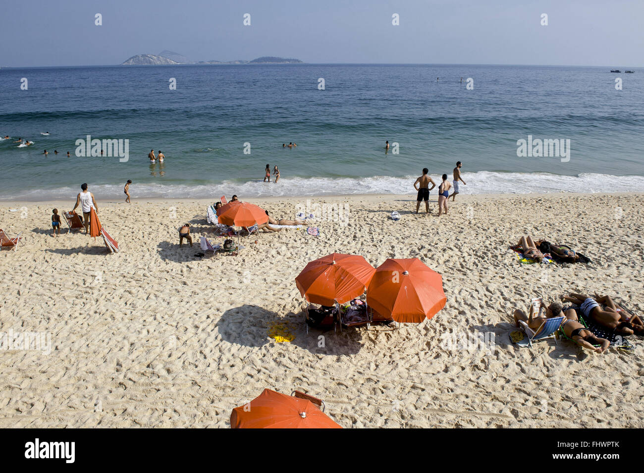 La plage d'Ipanema dans l'après-midi - au printemps Banque D'Images