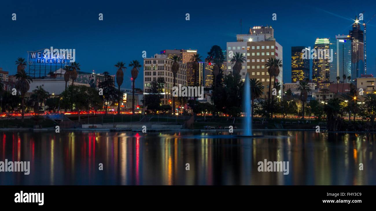 Macarthur Park, Los Angeles - Nuit Banque D'Images