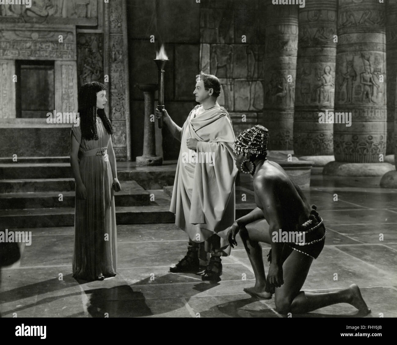 L'actrice Vivien Leigh et Claude Rains dans une scène du film César et Cléopâtre, USA 1945 Banque D'Images