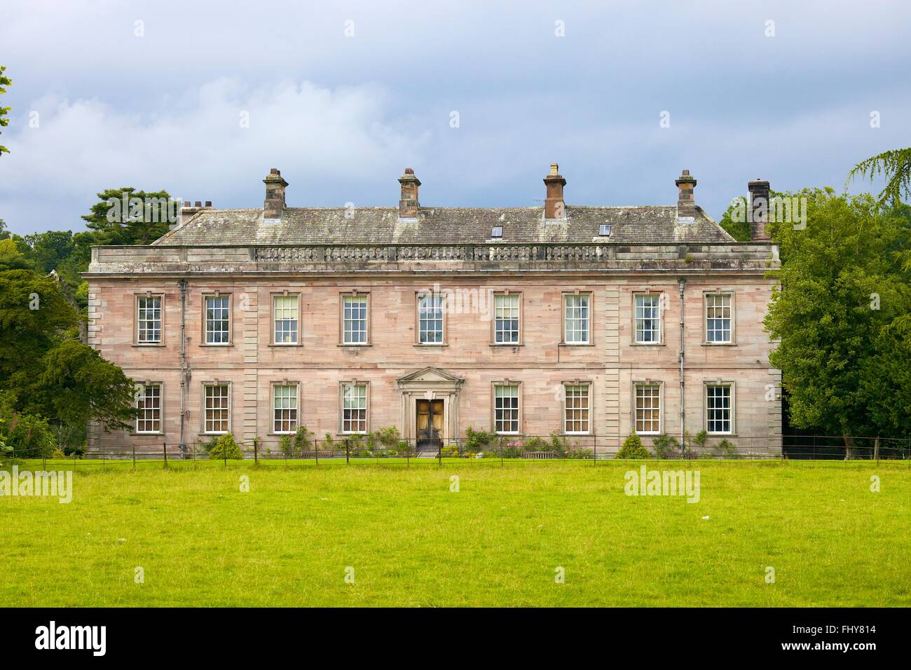 Dalemain Mansion & Jardins historiques. Parc National de Lake District, District d'Eden, Penrith, Cumbria, Angleterre, Royaume-Uni, UK. Banque D'Images