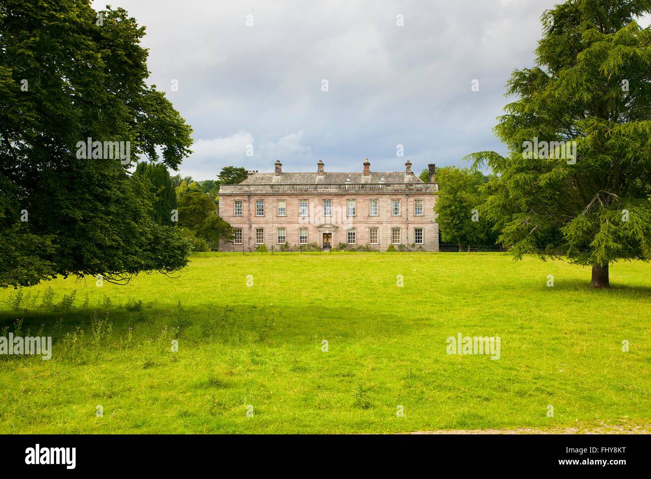 Dalemain Mansion & Jardins historiques. Parc National de Lake District, District d'Eden, Penrith, Cumbria, Angleterre, Royaume-Uni, UK. Banque D'Images