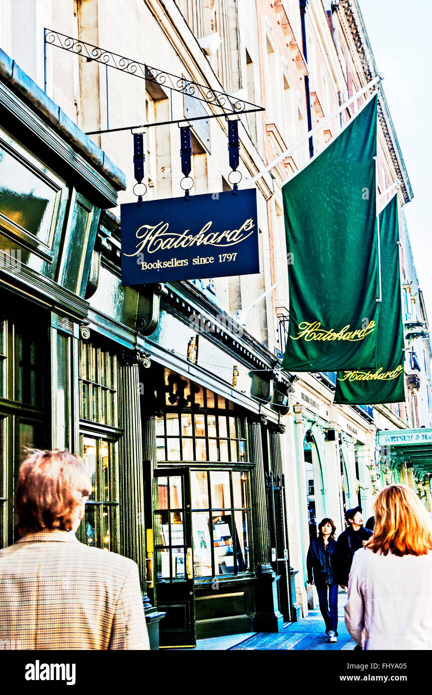 Librairies de Londres, Piccadilly Hatchard, pourvoyeuse par nomination, royal comme titulaire ; Buchladen Hoflieferant à Londres, Banque D'Images