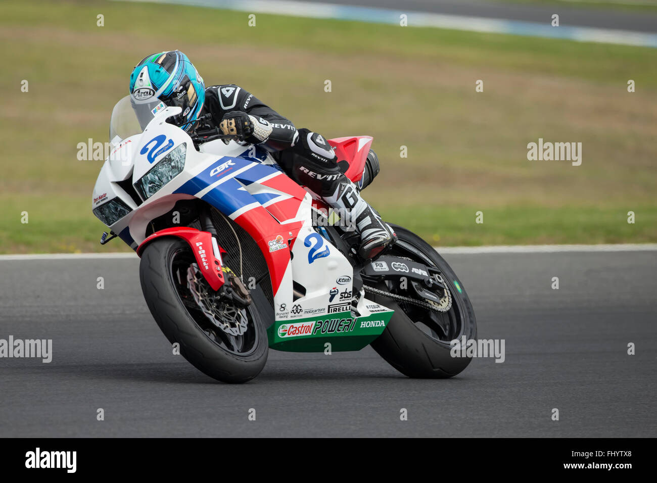 Phillip Island, Australie. Feb 27, 2016. Phillip Island, Australie. Les essais libres n°3. Patrick Jacobsen, Honda Équipe du monde Supersport. Championnat du Monde FIM Supersport, ronde 1. Credit : Russell Hunter/Alamy Live News Banque D'Images