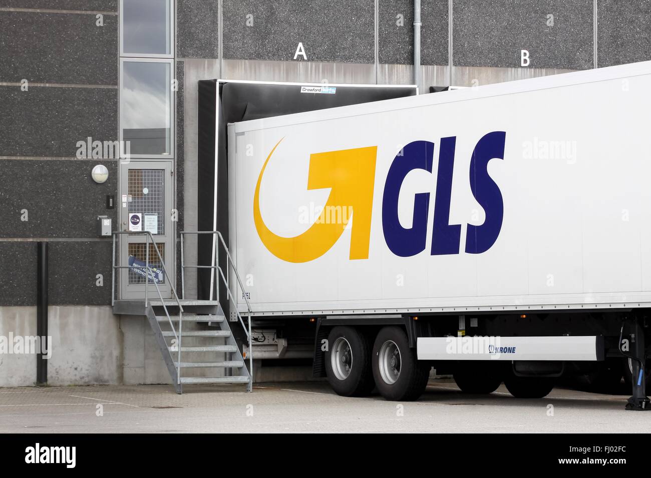 Centre logistique GLS à Aarhus, Danemark Banque D'Images Centre logistique GLS à Aarhus, Danemark Banque D'Images