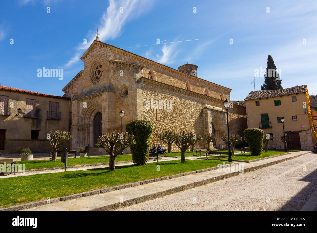 Église dans le joli village de Brihuega, Espagne Banque D'Images