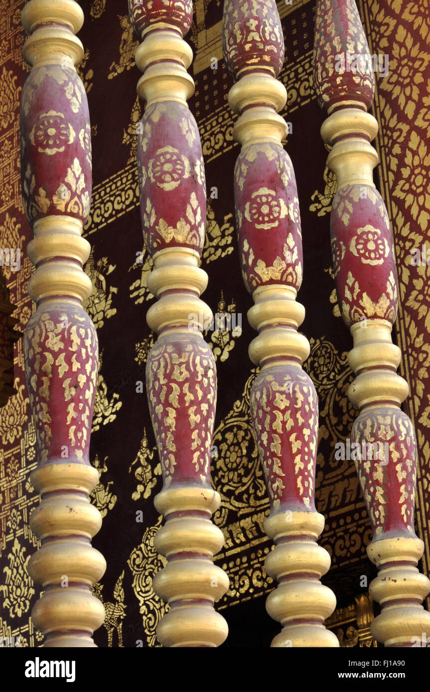 Détail de l'architecture : temple bouddhiste, Luang Prabang, Laos Banque D'Images