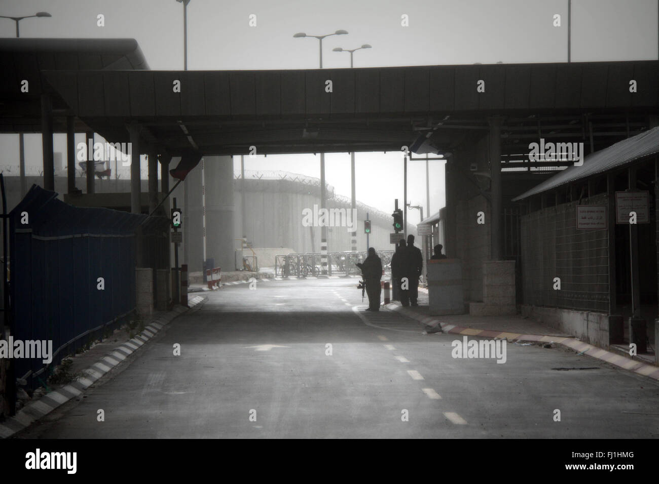 Point de contrôle de Qalandia - Palestine - Territoires palestiniens occupés - gens et lieux Banque D'Images