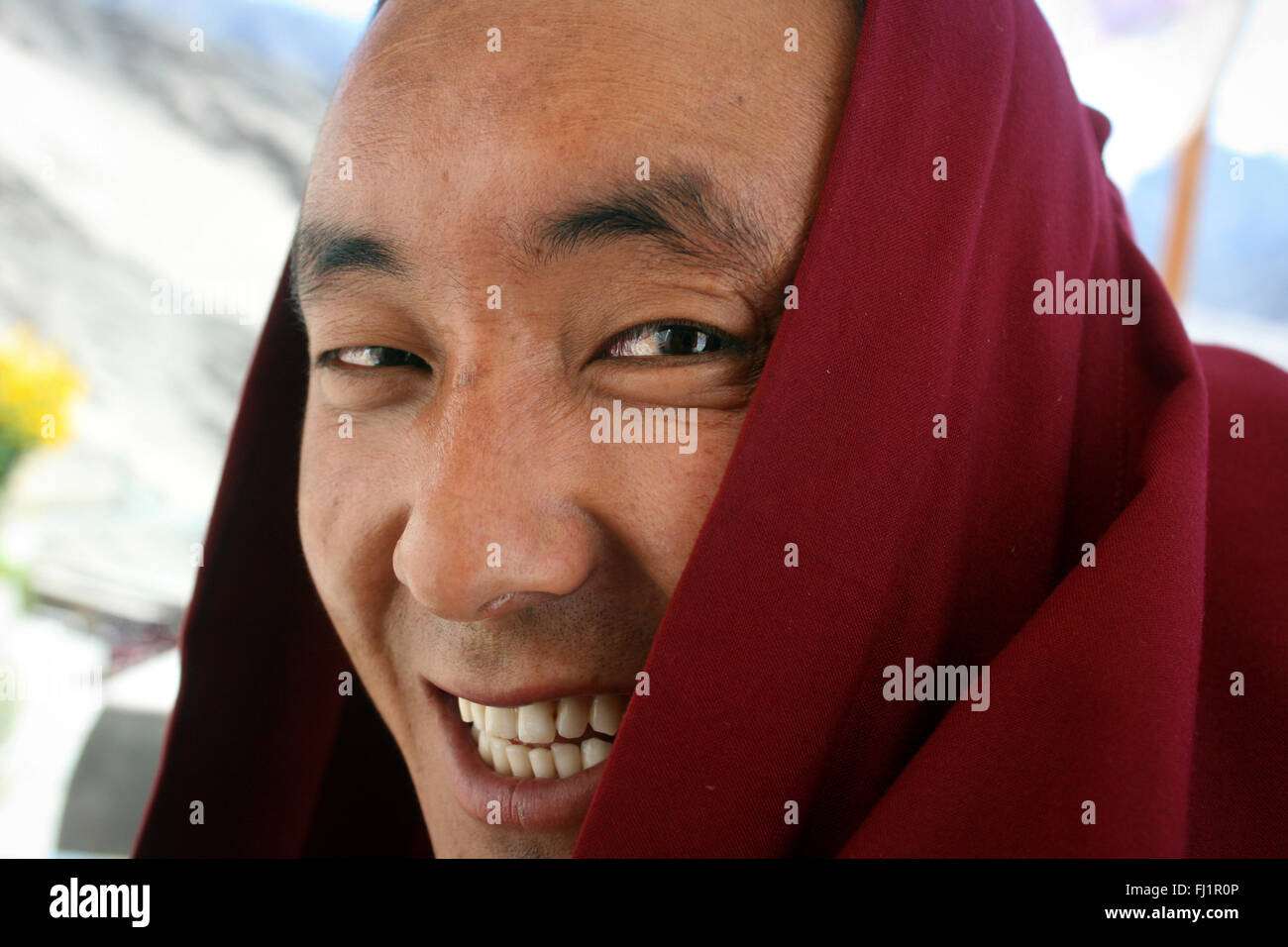 Le moine bouddhiste au monastère de Thiksey gompa , le Ladakh , Inde Banque D'Images