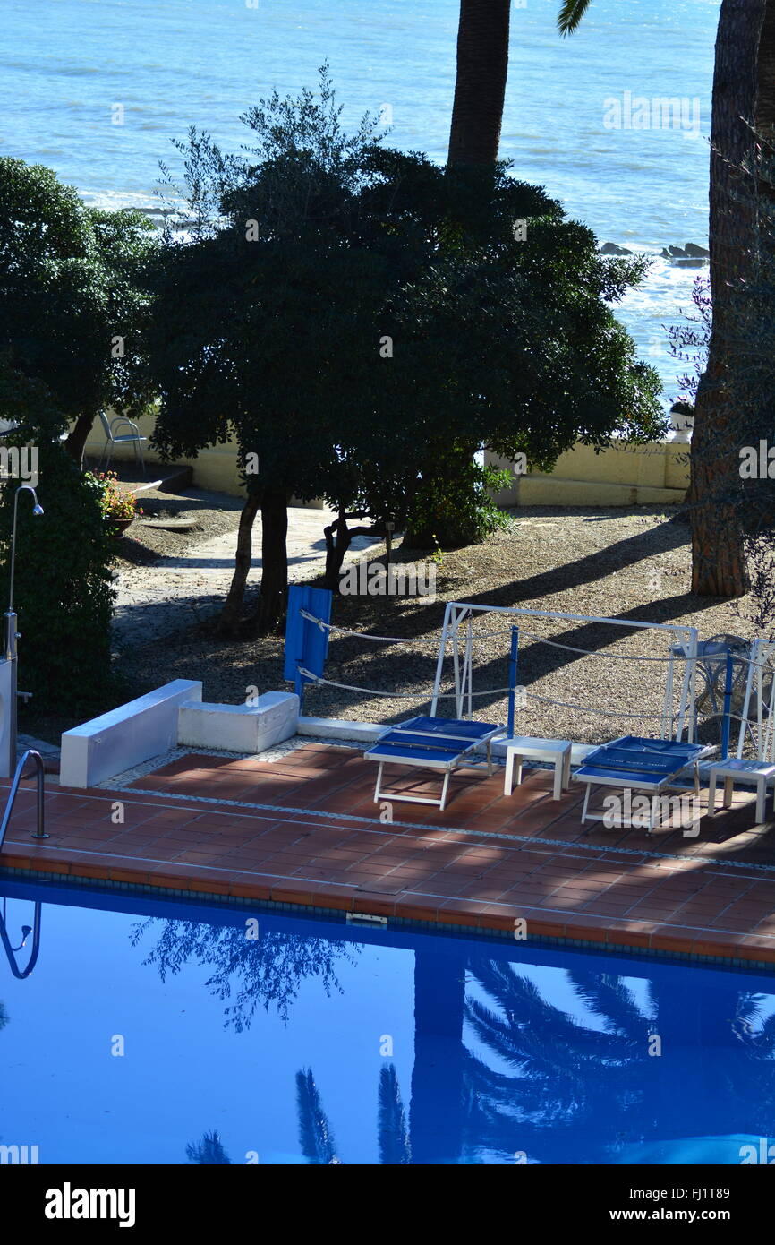 Réflexions dans une piscine, Banque D'Images