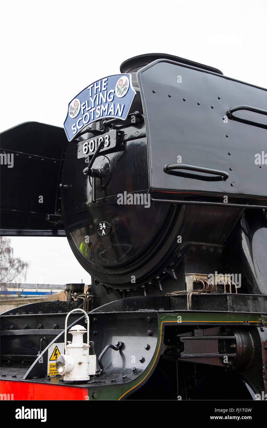 L'A3 machine à vapeur Flying Scotsman au National Railway Museum à York à nettoyer après un voyage de Londres Banque D'Images