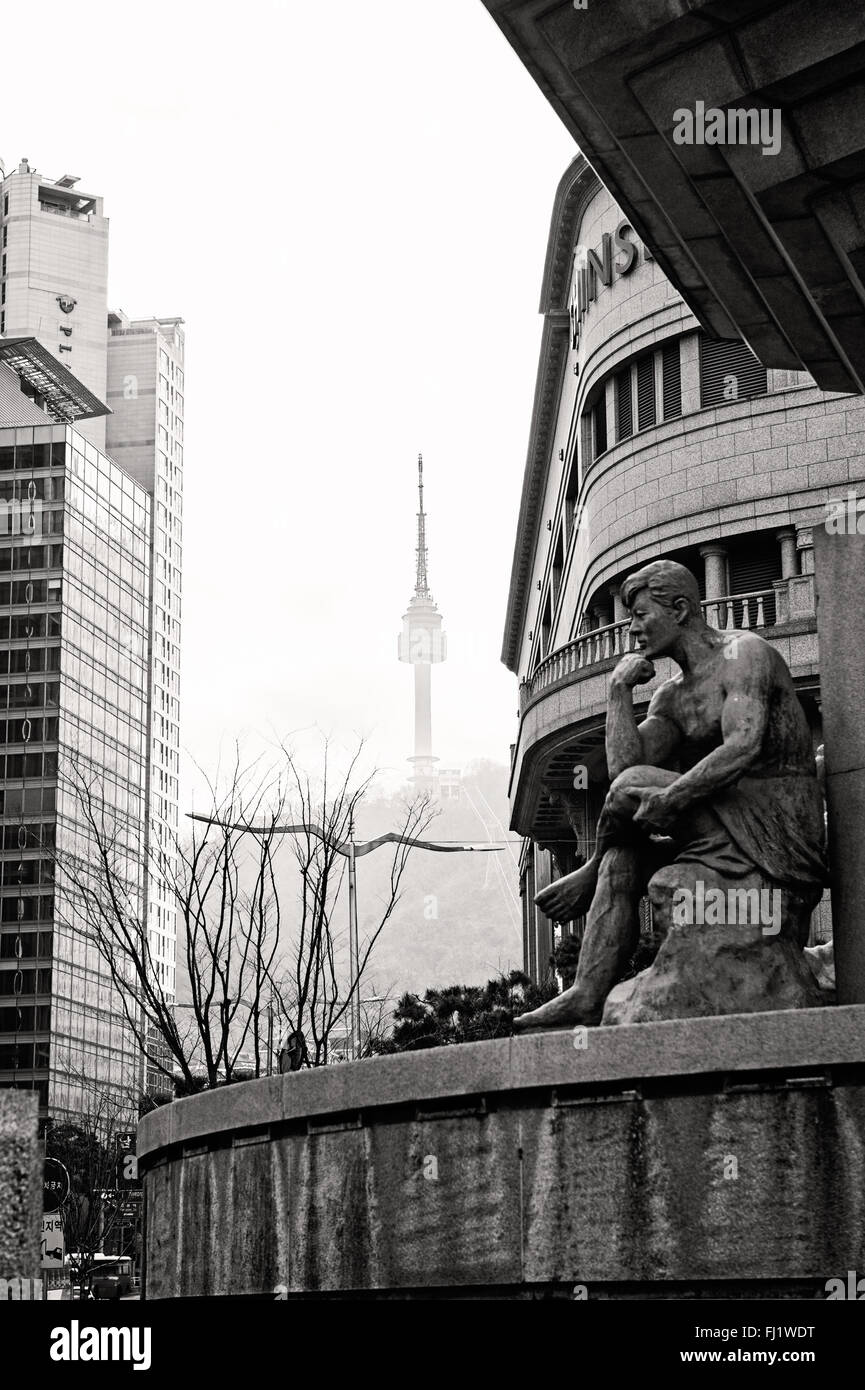 Avis de Namsam Tower, Séoul Banque D'Images